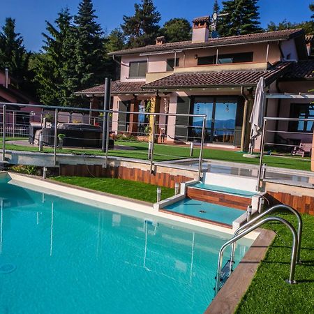 Villa Buzzi Besozzo Habitación foto
